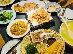 -鲁菜根·泰安菜(万达店)