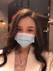 -时尚殿堂明星门店