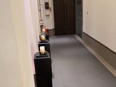-梅花香里大酒店(郁金香路店)