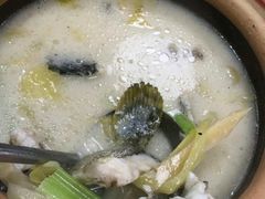-品香菜馆(旗峰路中侨大厦店)