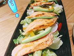 三文鱼牛油果色拉-昇鳗鱼家(浦东店)