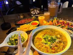 -爱啤精酿·民谣酒馆(滨江店)