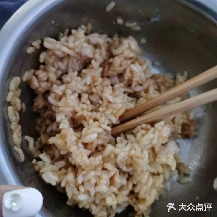 曲奇饼干因为这次有了称和打蛋器，所以做起来更加专业细致