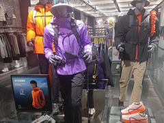 -杭州滨江宝龙城
