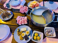-渔家火锅·海鲜自助餐·演艺(亚龙湾天域酒店)