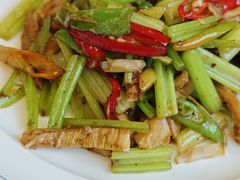 -洁神饭庄·海鲜·青岛菜·30年老字号(五四广场店)