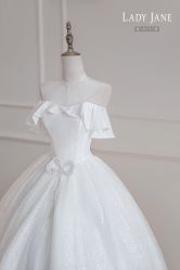 -Lady  Jane高端婚纱礼服馆