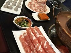 -楼外楼大刀肉传统火锅居(博学路店)