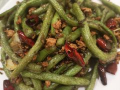 -黄家饺子东北特色菜馆(湖滨商业街店)