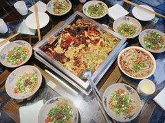 -张大胡子鱼头火锅酒楼(长益路店)