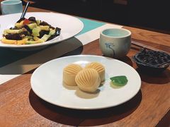 藕然飘香-荷风细雨·中国茶宴(碧云店)