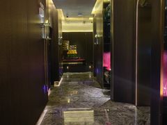 -尚善若水·汤泉·SPA·沐足(东方渔人码头店)