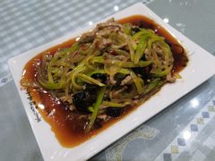 鱼香肉丝-芳芳餐厅(白沙路店)