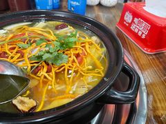 -云南印象昭通天麻火腿鸡(新疆石油花园二期店)
