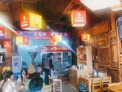 -阿婆情腊排骨火锅(金虹路店)