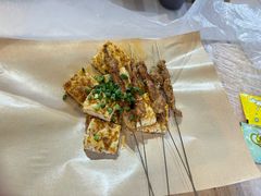 -郑记•不夜城烧烤•龙虾•虾蟹(黄鹤楼店)
