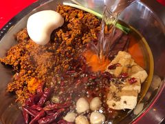 -谭鸭血老火锅(漳州路店)