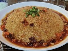 三丁锅巴-缘来聚·徽菜名店(黄山宏村店)
