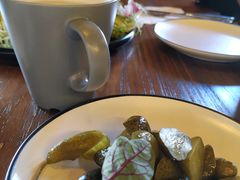 酸黄瓜-麦落精酿啤酒餐吧(先农大院店)