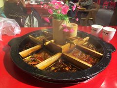冰火九宫格老火锅-巴九门老火锅(来福士打望店)