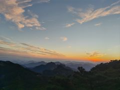 -光明顶山庄