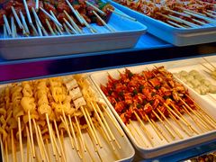 -哈尔滨小酒馆·鲜肉现穿自助烧烤(康新花园店)