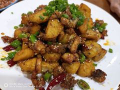 芋儿鸡-盛世盐帮·自贡特色(总店)