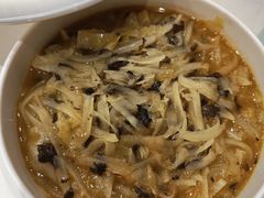 地皮菜烩土豆丝-凯鸽酒楼•雁北民间菜(华北星店)