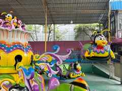 -顺德大良半月城游乐场