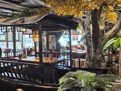 -城墙拐拐火锅(三峡广场黑金冠店)