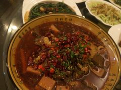 -鲁班小馆(政四街店)