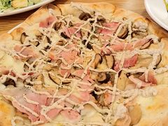 -城市大道红炉披萨烘焙坊