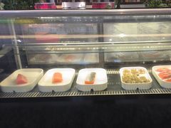 -梅园国际大酒店·自助餐厅(光明港店)