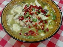 -鲁班小馆(政四街店)