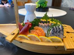 -鼎泰亨·海鲜牛肉餐厅(滨江店)