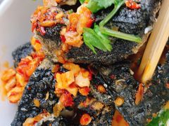 黑色经典臭豆腐-黑色经典臭豆腐·湖南特产(坡子街店)