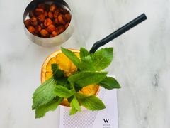 喝不醉鸡尾酒-池畔酒吧 WET Bar