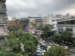 -榛悦隆堡成都酒店(春熙路太古里店)