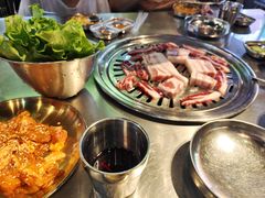 -哈哈碳都·牛肋条无限自助烤肉(台江万达店)