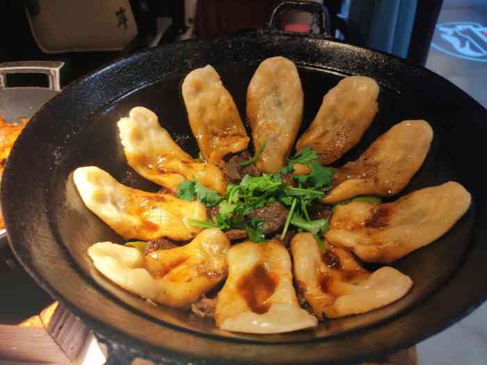 淮河两岸(江川路店)-"大众点评霸王餐中了100元代金券,就和朋.