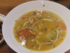 -有红鸡毛店·川菜(建设路店)