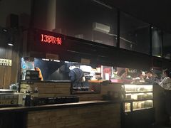 -八月美食小馆(银泰城总店)