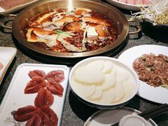 -小天鹅火锅·一线江景洪鼎旗舰店(洪崖洞店)
