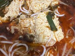-粉八·云南米线·建水烧烤(常熟路店)