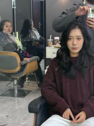 -藤野造型烫发染发