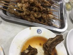 -二哥特色砂锅