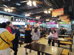 大堂-八一好吃街·高品美食广场
