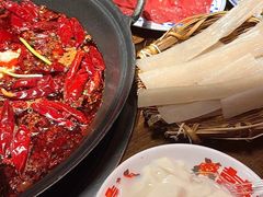 -萍姐火锅·公路夜市(武汉首店)