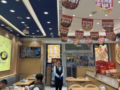 -西部马华清真兰州牛肉面·烧烤夜市(三里河店)