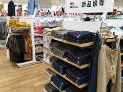 -优衣库(太原龙湖万达广场店)
